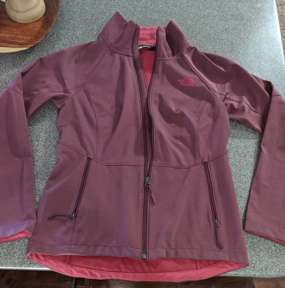 The North Face windwall jacket